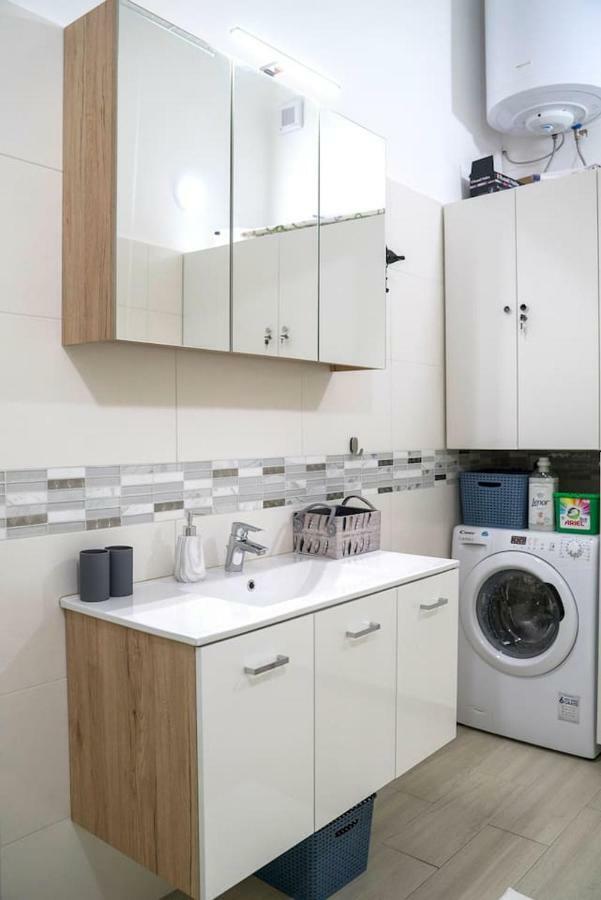 Worosmarty Studio - Budapest Center Apartment ภายนอก รูปภาพ