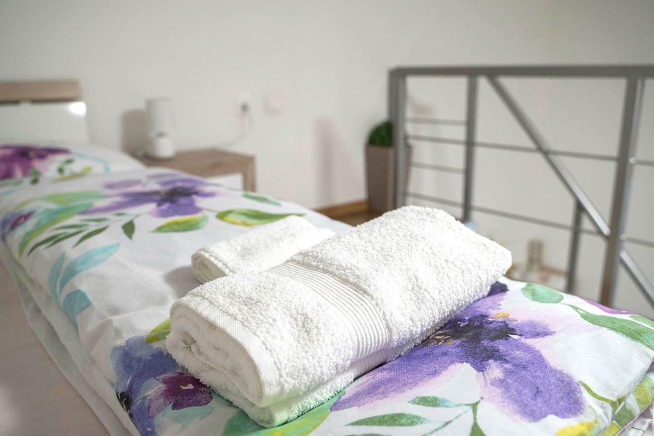 Worosmarty Studio - Budapest Center Apartment ภายนอก รูปภาพ