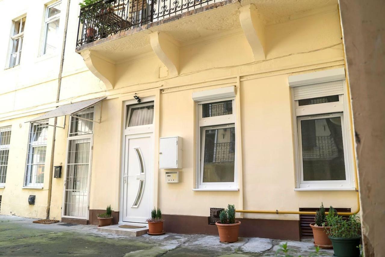 Worosmarty Studio - Budapest Center Apartment ภายนอก รูปภาพ